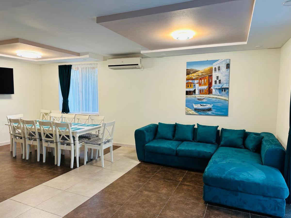 Villa Holiday Μπαλτσίκ Εξωτερικό φωτογραφία