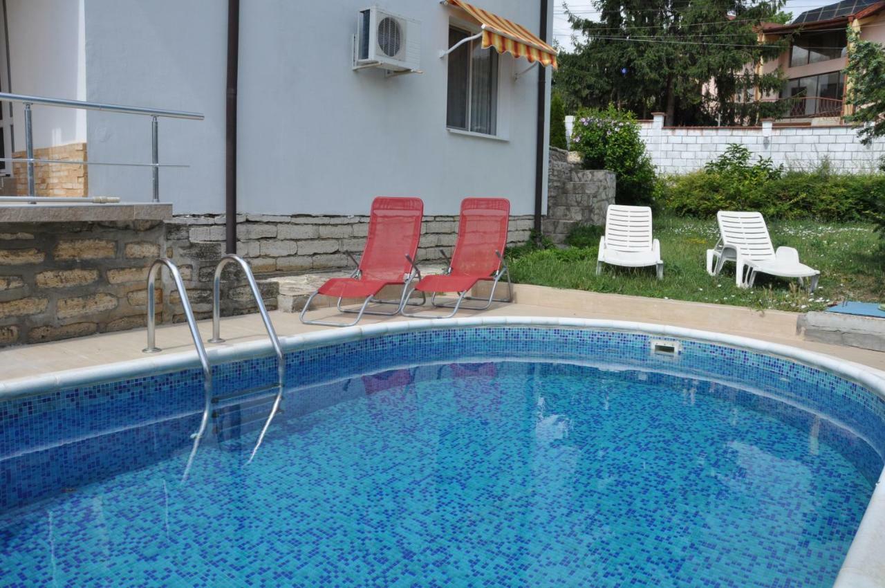 Villa Holiday Μπαλτσίκ Εξωτερικό φωτογραφία